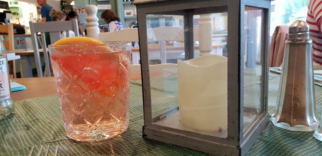 Gin and Tonic at Bayleaves