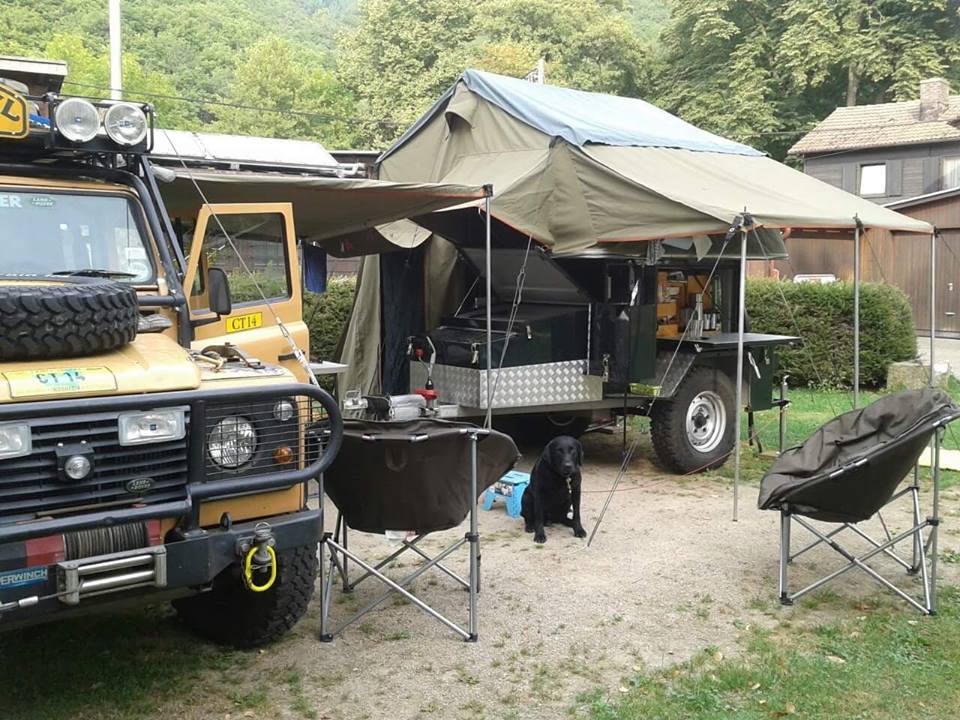 Landrover and trailer tent