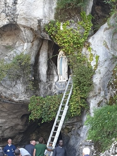 Our lady of lourdes in the Grotto