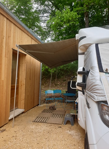 Pitch next to stable door